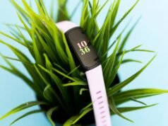 O Inspire 3, econômico da Fitbit, tem um desconto de US $ 30, igualando seu melhor preço