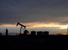 Temores de choque petrolífero ressurgem com a guerra no Médio Oriente