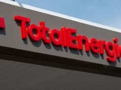 Acordo de quase um bilhão de dólares entre a administração Trump e a TotalEnergies para abandonar projetos eólicos americanos