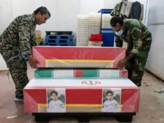 O Irã afirma ter como alvo uma base dos EUA que será usada para atacar uma escola nos Emirados