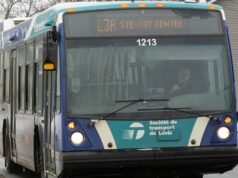 Explosão no preço do barril de petróleo: a guerra no Irão pode custar caro às empresas de transportes públicos