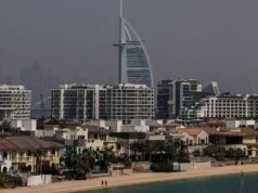 “Oh meu Deus!”: Influenciadores de Dubai atordoados pelos ataques iranianos