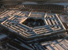 General do Exército deixa mapas confidenciais em trem; Concussão após beber muito álcool: relatório IG