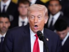 Donald Trump diz ‘esqueça mais tarde’ quando questionado sobre a guerra no Irã