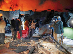 As tensões aumentam à medida que o Paquistão ataca o Afeganistão; Cabul acusada de ataque a hospital