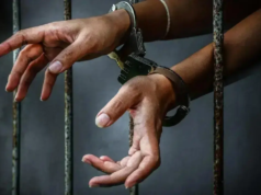 Japão prende soldado após protestos na China por suposto arrombamento na embaixada em Tóquio