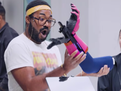 Assista a uma vitrine de ficção científica se transformando em uma zona de explosão no novo vídeo de pegadinha da ‘Maratona’ da Bungie (vídeo)