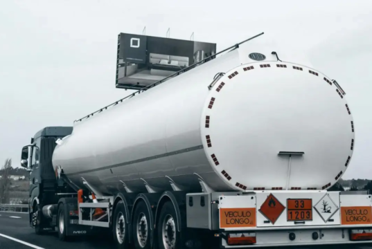 Bahrein emite alerta para ficar em casa após incêndio na província de Muharraq