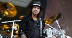 Phil Campbell morreu: o guitarrista do Motörhead tinha 64 anos