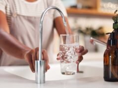 O abastecimento público de água para toda a cidade foi repentinamente cortado