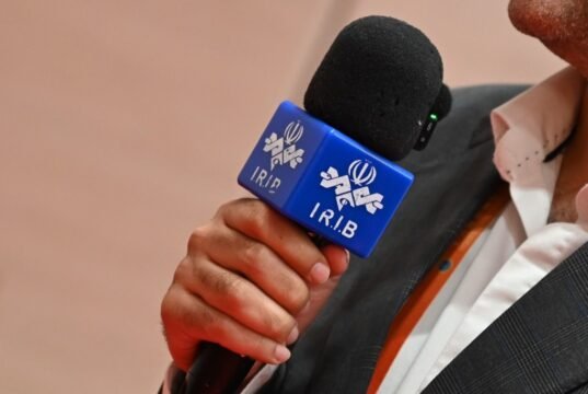 Israel diz que emissora estatal iraniana IRIB foi destruída após morte de Khamenei