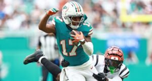 Golfinhos conseguem o substituto ‘incobrível’ de Jaylen Waddle no draft simulado de Mel Kiper