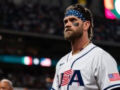 Bryce Harper foi elogiado por suas ações imediatamente após a derrota dos EUA no WBC para a Venezuela