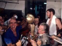 Quer ser dono da parte da quadra onde os Blazers venceram o campeonato de 1977? Veja como