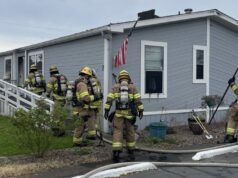 Três pessoas ficam desabrigadas após um incêndio em uma casa em Newberg
