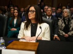 A equipe do secretário do Trabalho Chavez-Dremer foi forçada a sair em meio a uma investigação de má conduta