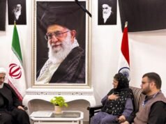 Depois de matar Khamenei, Mehbooba Mufti visita a embaixada iraniana em Delhi