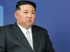 Coreia do Norte lançou 10 mísseis no mar SK