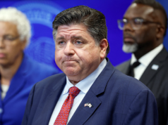 Pritzker acusou Trump de politizar o caso de assassinato de estudante Loyola