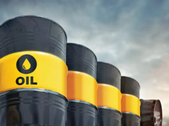 Dow cai mais de 1.000 pontos com aumento dos preços do petróleo em meio à guerra com o Irã