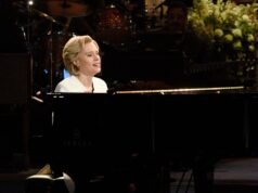 O diretor de ‘Naked Gun’ diz que o declínio do ‘Saturday Night Live’ levou à ascensão de Babylon Bee