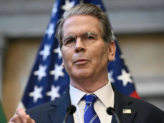 EUA suspendem brevemente sanções para liberar petróleo iraniano