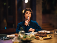 Trailer de “Rosebush Pruning”: Conheça o drama familiar deliciosamente tóxico de Karim Aïnouz