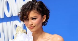 Zendaya aborda fotos virais de casamento de Tom Holland com IA