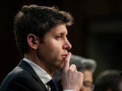 OpenAI fica na defensiva enquanto Anthropic aumenta após a precipitação do Pentágono