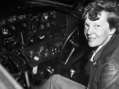 Uma imagem do Google Earth pode mostrar o avião desaparecido de Earhart em uma ilha do Pacífico, disse o piloto