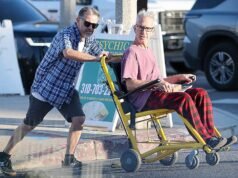 Andy Dick revela que estava clinicamente morto após uma overdose em dezembro no podcast