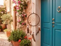 Apanhador de sonhos na porta: o que simboliza e por que muitas pessoas o utilizam