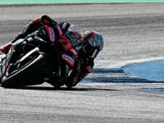 Bezzecchi venceu na Tailândia e conquistou a terceira vitória consecutiva no MotoGP