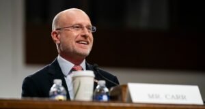 Presidente da FCC convida reação bipartidária à medida que a batalha do MAGA contra a imprensa se intensifica