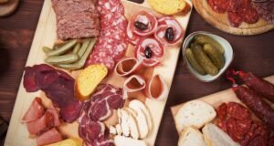 12 casos de listeriose, incluindo duas mortes, ligados a frios na França