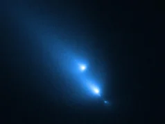 O telescópio Hubble da NASA captura inesperadamente a dissolução de um cometa em tempo real