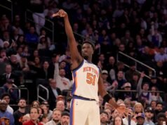Mohamed Diawara recupera seu lugar na hierarquia durante a vitória dos Knicks