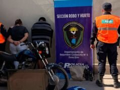 Ataques simultâneos em La Banda: Homem e mulher presos, drogas apreendidas e bens roubados recuperados