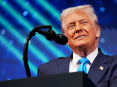 Trump anunciou que participará do Jantar dos Correspondentes da Casa Branca este ano