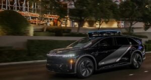 Nuro, apoiado pela NVIDIA e Uber, está testando carros autônomos em Tóquio.