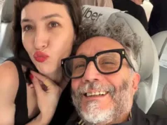 O vídeo pré-show que chamou a atenção de todos foi o SHOW El Intransigente