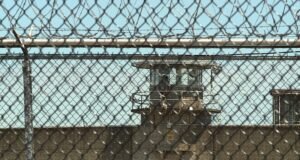 O serial killer do Noroeste do Pacífico que matou três mulheres de Portland morre na prisão