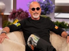 Howie Mandel posta um pedido de desculpas no Instagram para Kelly Ripa após um momento estranho
