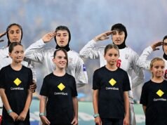 Torcedores iranianos torceram por Trump durante o hino da seleção feminina na Copa da Ásia