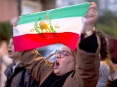 Atriz britânico-iraniana pergunta ‘onde está a indignação’ sobre os crimes do Irã?