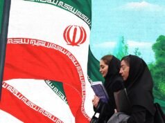 Diz-se que os filhos da elite dominante do Irão vivem livremente no Ocidente