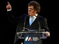 Miley falou em Tucuman e condenou o “genocídio” contra seu governo