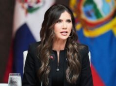 Secretário demitido do DHS, Noem, muda para o novo posto de embaixador da SHIELD of Americas