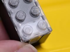 Você não pode substituir as baterias dos Smart Bricks da Lego – e muitos dos sensores ainda não estão disponíveis