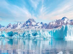 Cientistas descobrem enorme pluma giratória escondida nas profundezas do manto de gelo da Groenlândia